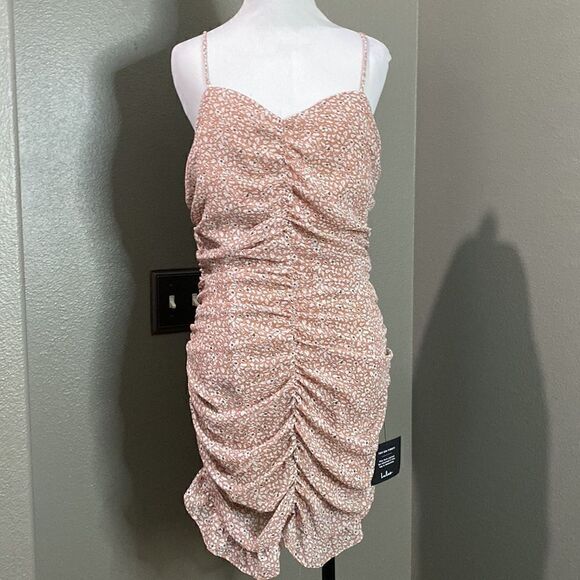 NWT Lulus Walk the Walk Mauve Floral Print Ruched Bodycon Mini Dress - Picture 3 of 15